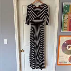 Anthropologie Striped Black & Oatmeal Gray A-Line Scoop Neck Dress - 3/4 Sleeves